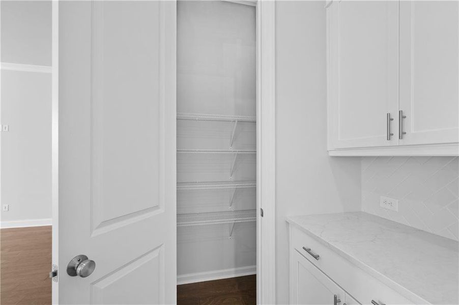 Image 48 of a home in Palisades Single Family.