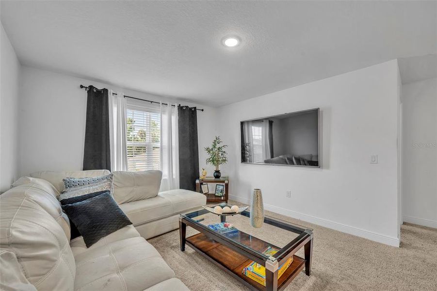 Furnished interior view inside a new home in , Leesburg (Image 33).