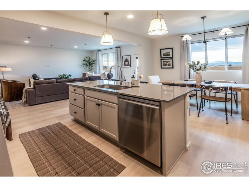 EXAMPLE PHOTO:  KITCHEN ISLAND