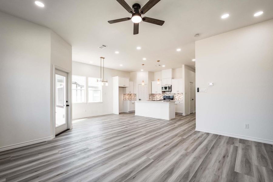 Spacious, unfurnished interior of a new home in , Cleveland (Image 13).