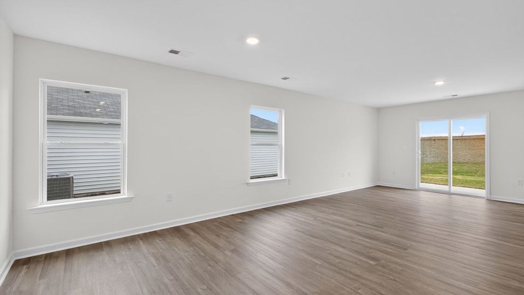 Spacious, unfurnished interior of a new home in Laurel Oaks, Sanford (Image 18). Spacious, unfurnished interior of a new home in Laurel Oaks, Sanford (Image 18).