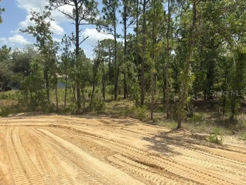 Image 13 of a home in .