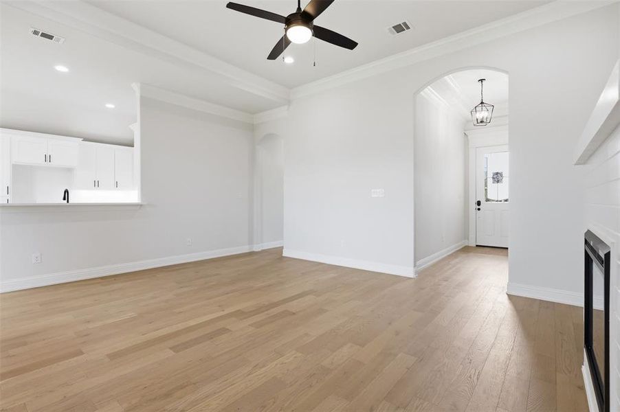 Spacious, unfurnished interior of a new home in , Springtown (Image 18).