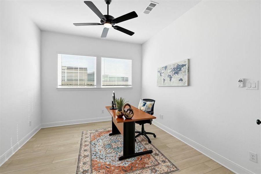 Furnished interior view inside a new home in Pecan Square - Gardens, Northlake (Image 32). Furnished interior view inside a new home in Pecan Square - Gardens, Northlake (Image 32).
