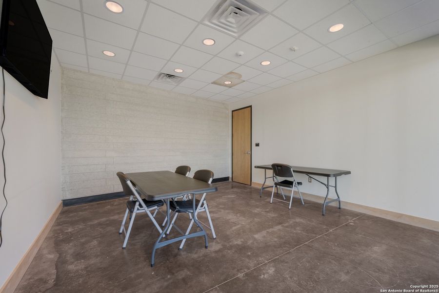 Image 30 of a home in Navarro Ranch: Coastline Collection. Image 30 of a home in Navarro Ranch: Coastline Collection.