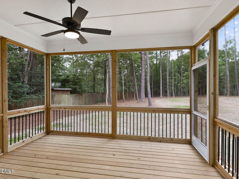 038-1280x960-screen-porch 038-1280x960-screen-porch