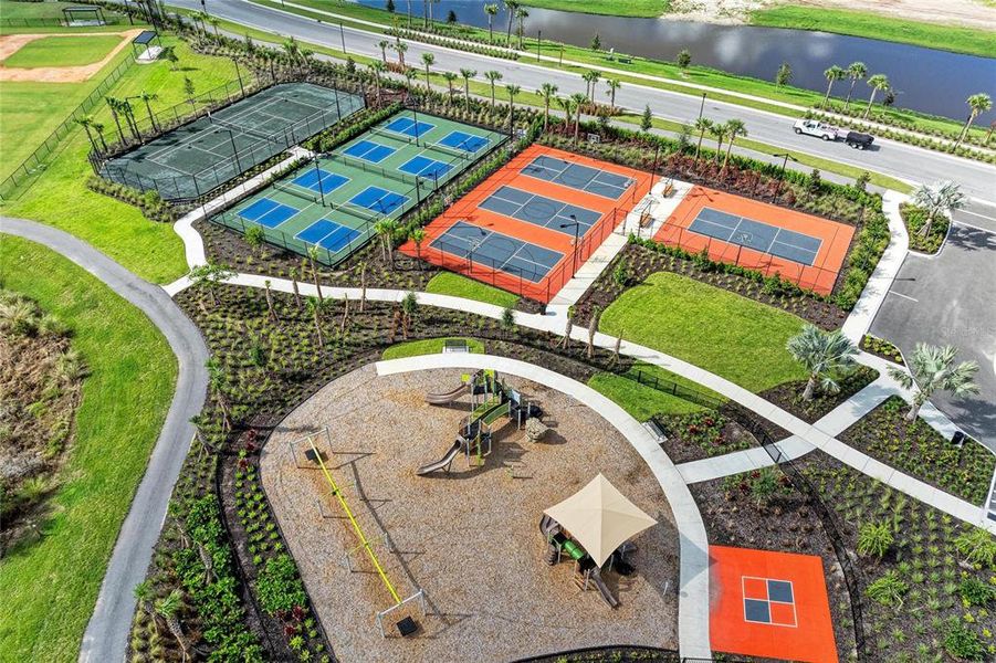 Community amenities in Star Farms at Lakewood Ranch, Lakewood Ranch (Image 67). Community amenities in Star Farms at Lakewood Ranch, Lakewood Ranch (Image 67).