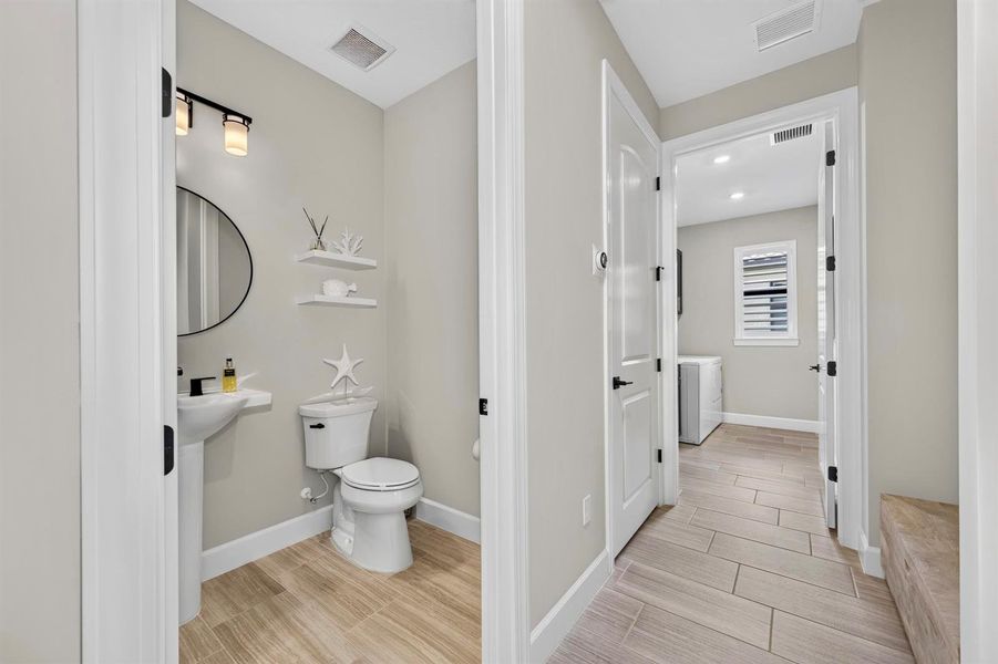 3862 520 HalfBath 3862 520 HalfBath