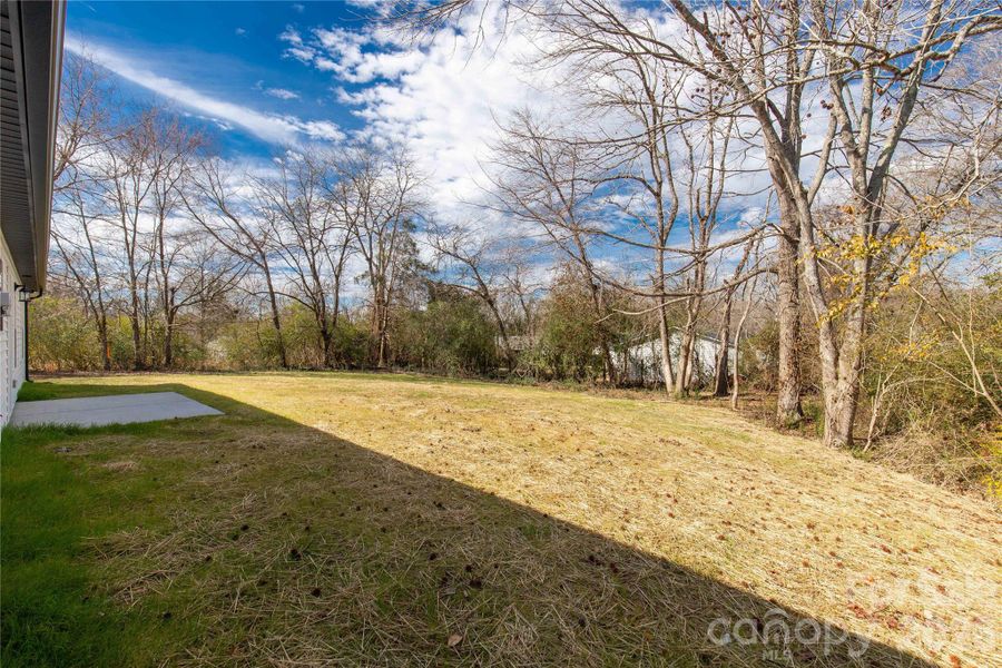 Natural landscape and outdoor views near  in Lancaster (Image 33).