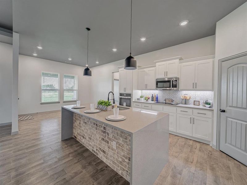 Furnished interior view inside a new home in , Celeste (Image 3).