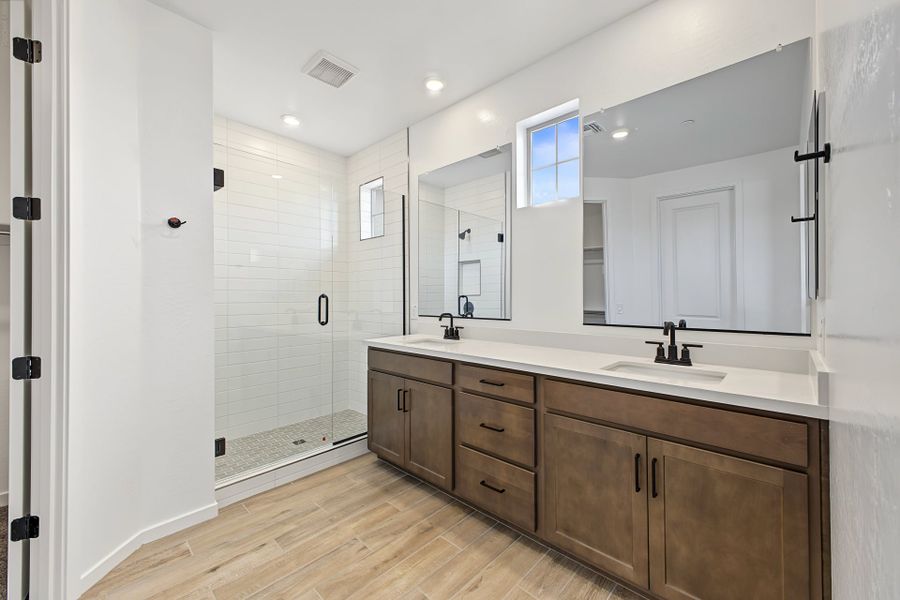 Furnished interior view inside a new home in Bella Storia, Gilbert (Image 4).