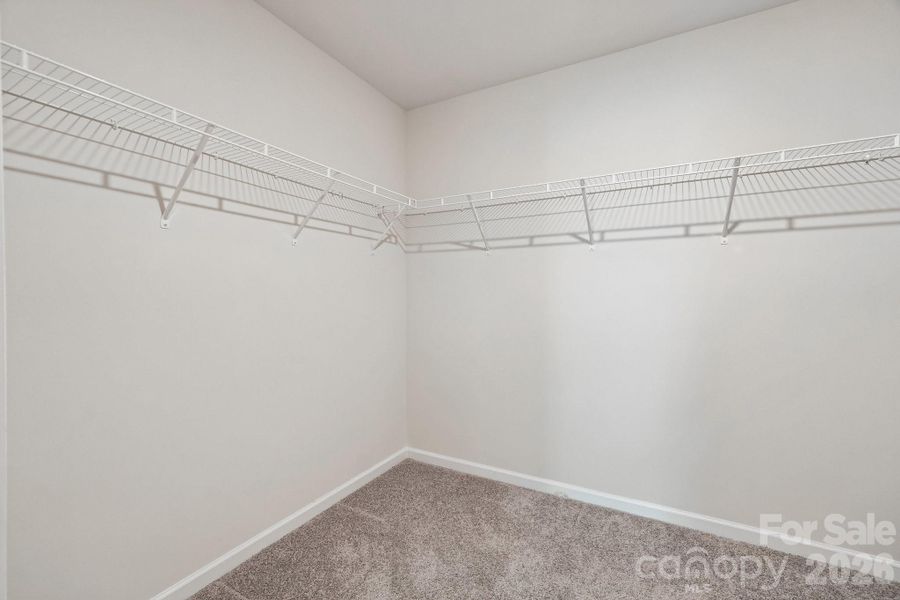 Spacious, unfurnished interior of a new home in Calvin Creek, Troutman (Image 17).