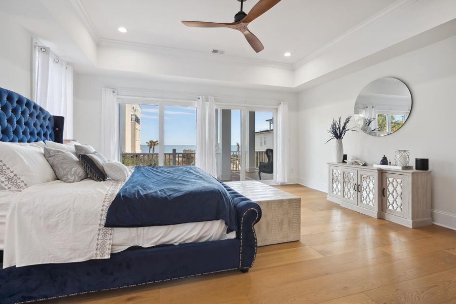 Furnished interior view inside a new home in , Georgetown (Image 32).