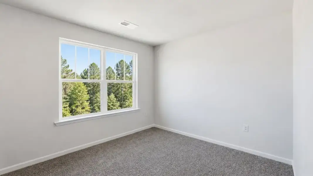 Spacious, unfurnished interior of a new home in Baxter Village, Boiling Springs (Image 29).