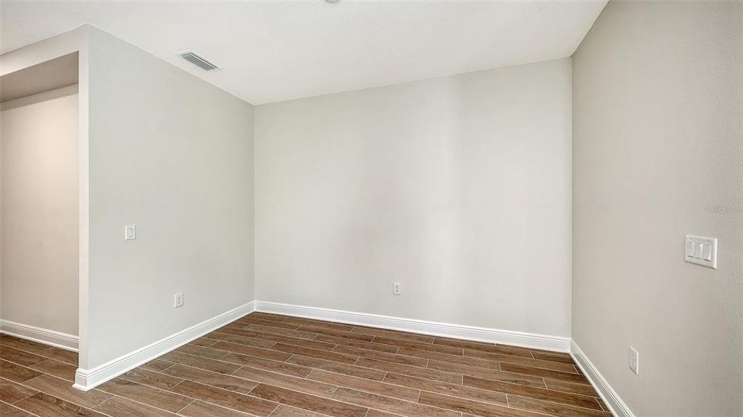 Spacious, unfurnished interior of a new home in Vicenza Real Estate and Homes for Sale in North Venice, FL - Neal Communities, Nokomis (Image 13). Spacious, unfurnished interior of a new home in Vicenza Real Estate and Homes for Sale in North Venice, FL - Neal Communities, Nokomis (Image 13).