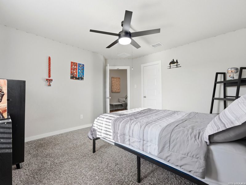 Furnished interior view inside a new home in Summer Hills, Atascosa (Image 32).