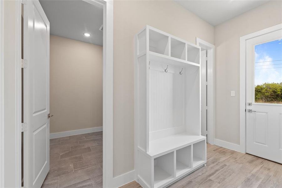 Furnished interior view inside a new home in Crystal Springs Estates, Alvarado (Image 31).