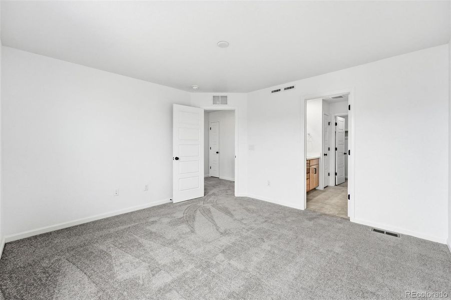 17135 W 91st Lane ~ Ready Now