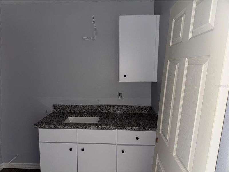 Spacious, unfurnished interior of a new home in , Ocala (Image 26).