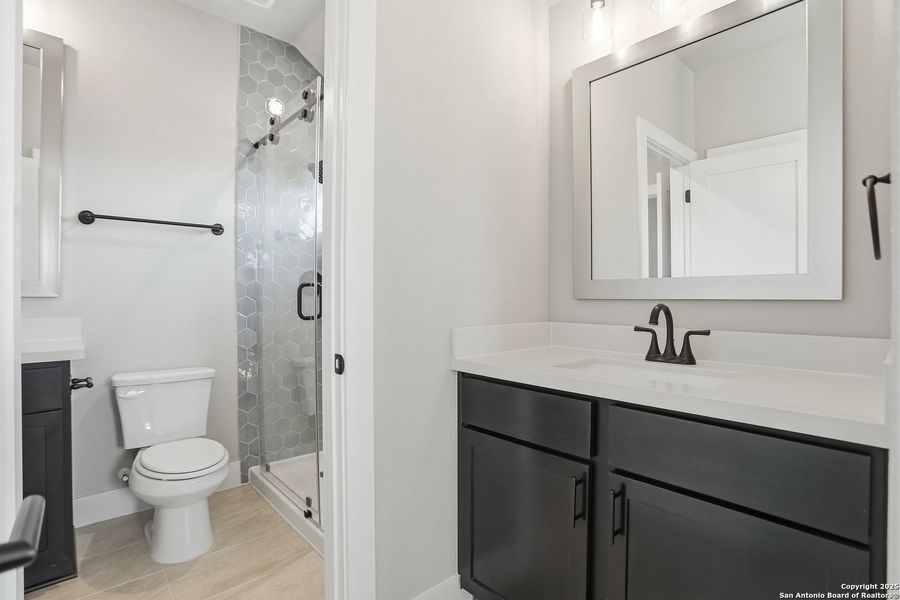 Furnished interior view inside a new home in Legacy at Lake Dunlap, New Braunfels (Image 9). Furnished interior view inside a new home in Legacy at Lake Dunlap, New Braunfels (Image 9).