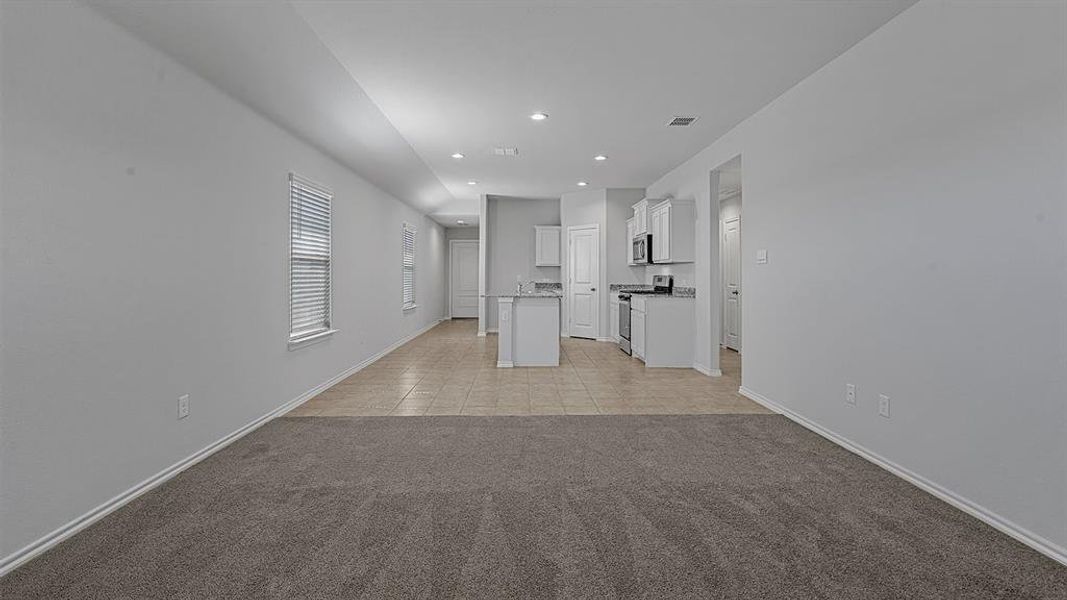 Spacious, unfurnished interior of a new home in Springhill South, Boyd (Image 32). Spacious, unfurnished interior of a new home in Springhill South, Boyd (Image 32).