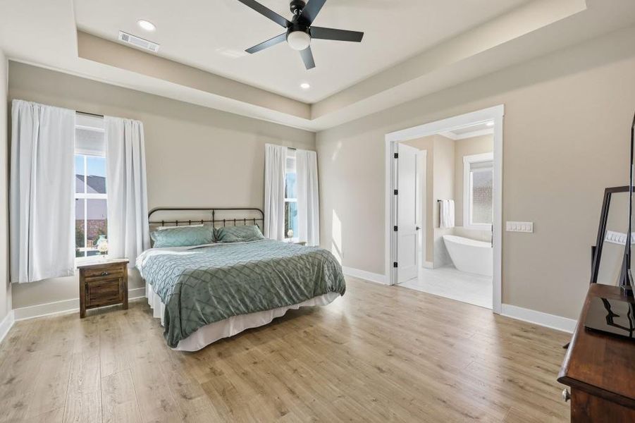 Furnished interior view inside a new home in , Jefferson (Image 7).