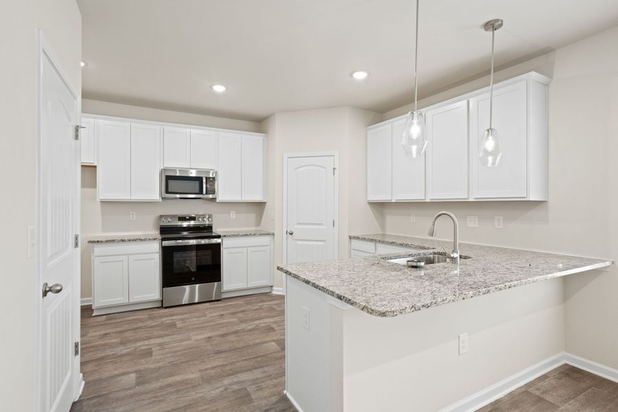 4br New Home in Woodruff, SC.  - Slide 12