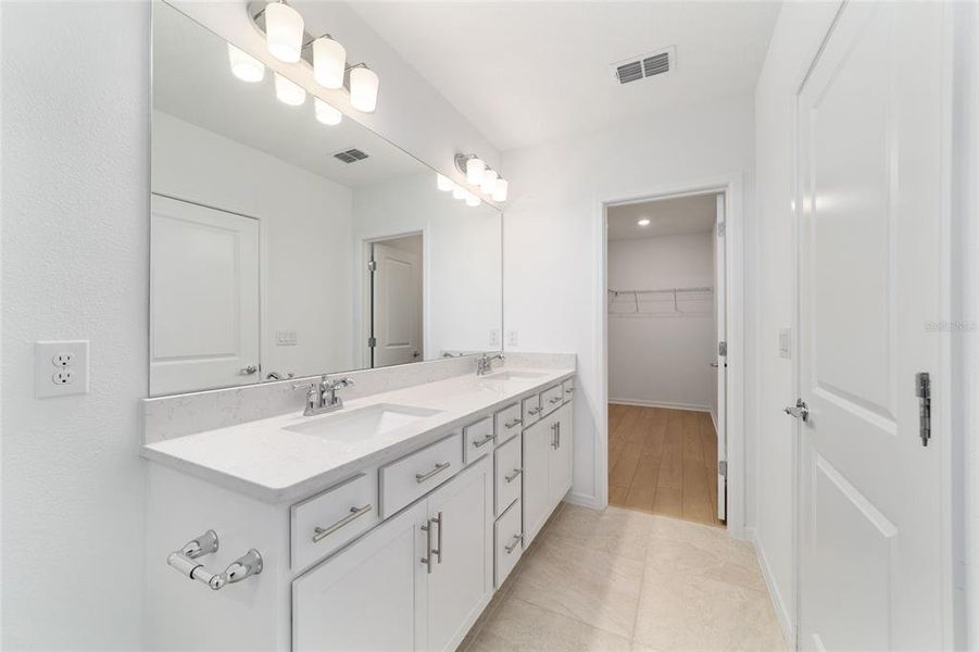 Furnished interior view inside a new home in , Ocala (Image 12).