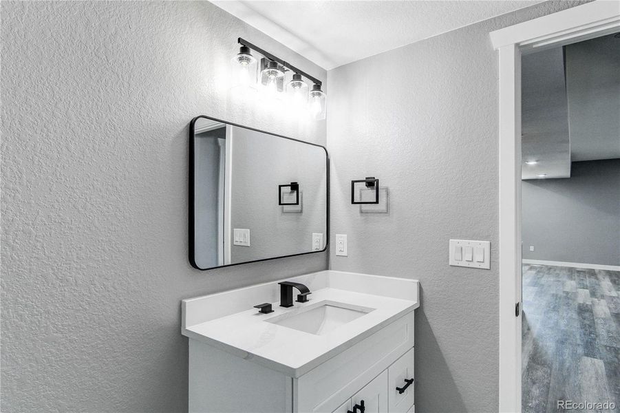 Furnished interior view inside a new home in , Strasburg (Image 12).