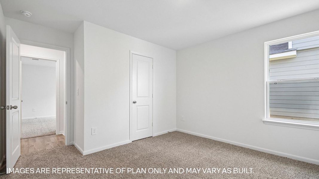 Representative unfurnished interior of a home built from the The Lakeway by D.R. Horton in Prairie Lakes, Buda (Image 21).