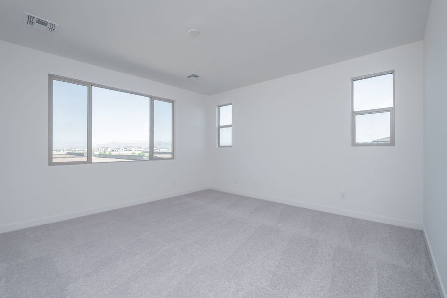 Spacious, unfurnished interior of a new home in Soleo, Queen Creek (Image 10).