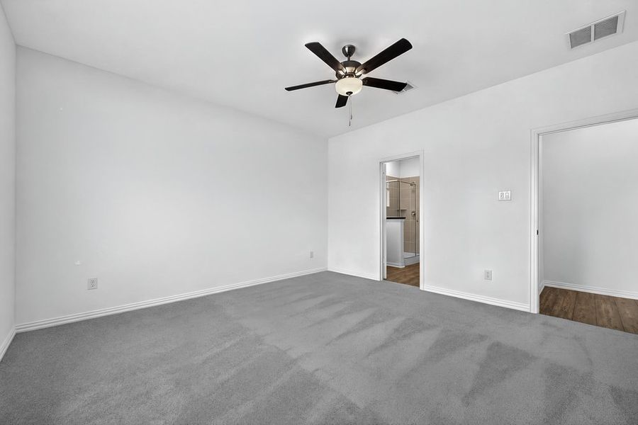 Spacious, unfurnished interior of a new home in River Ridge, Crandall (Image 30).