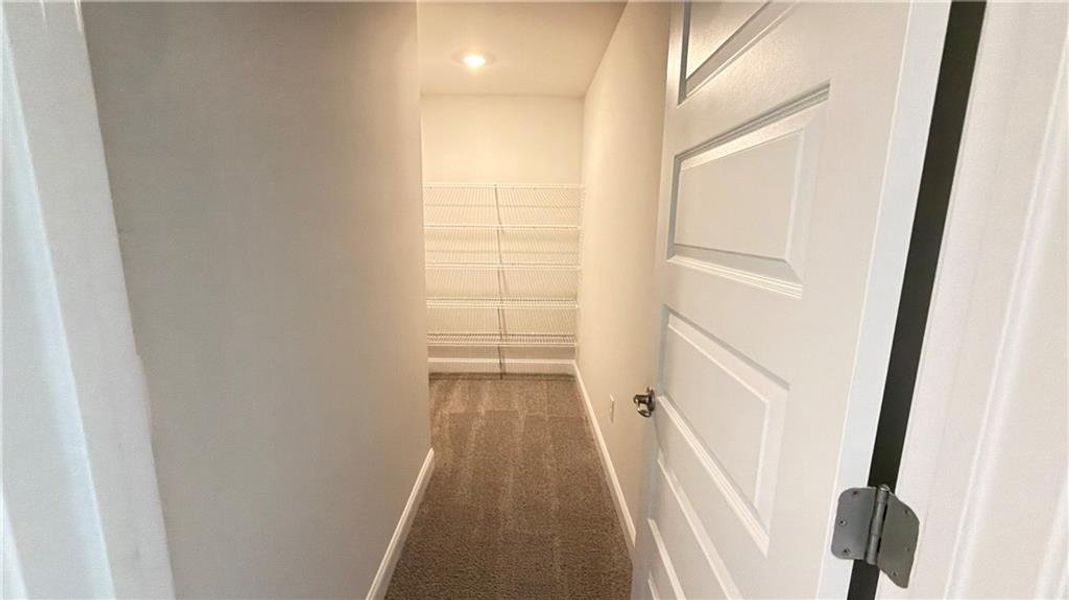 Spacious, unfurnished interior of a new home in Habersham Meadows, Demorest (Image 29).