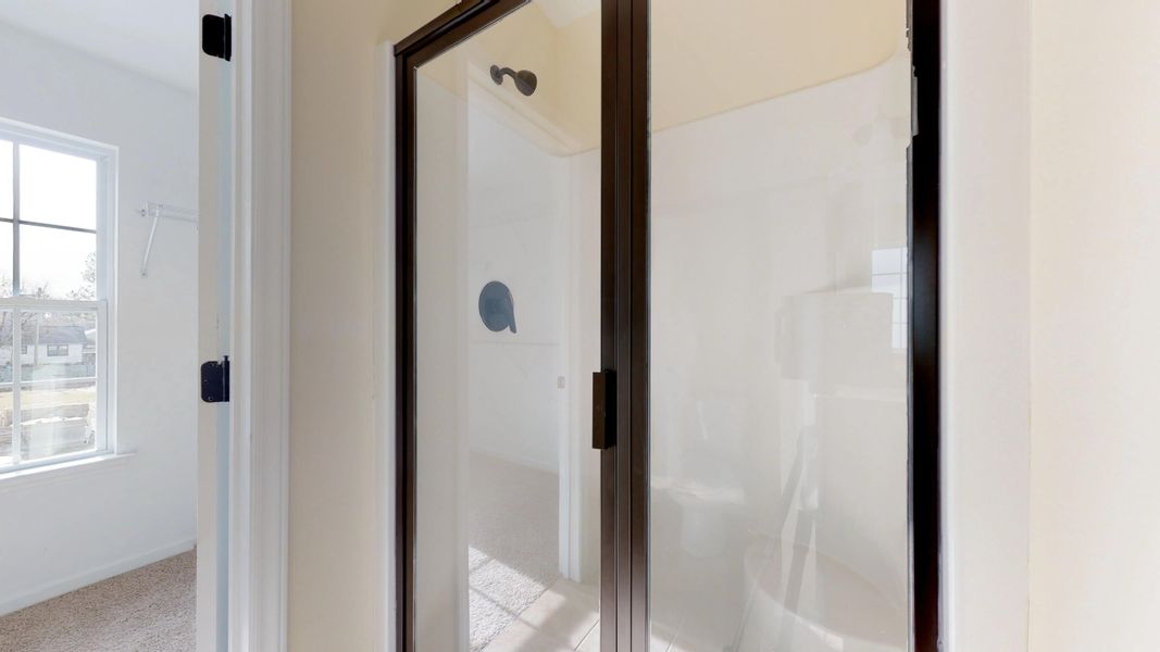 Representative furnished interior of a home built from the Rockbridge by Bill Clark Homes in Davenport Farms, Winterville (Image 20).