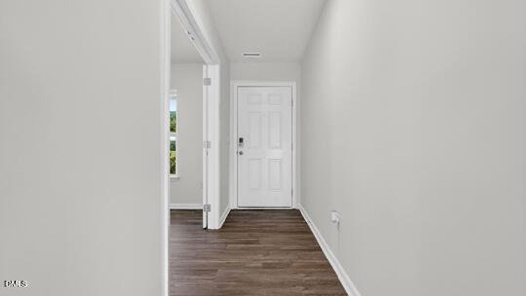 Mangum Farms_Penwell J_133_White_SPEC-00