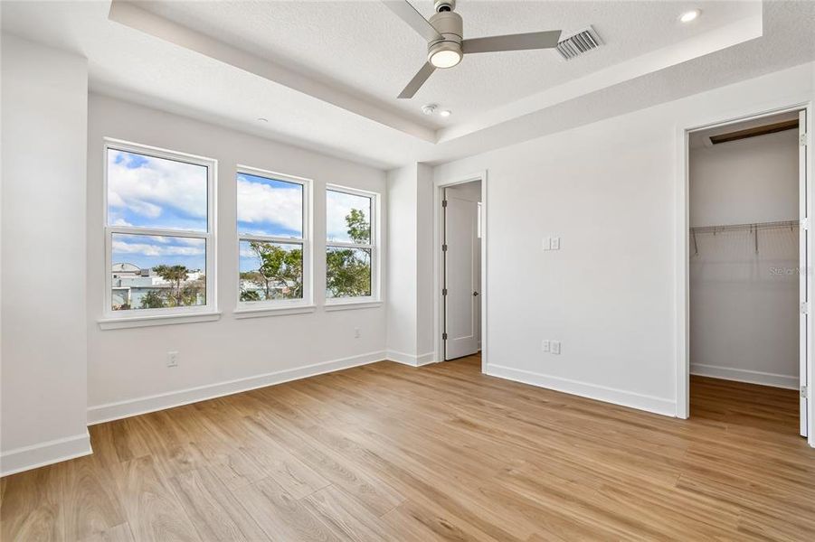 Spacious, unfurnished interior of a new home in EvenTide, New Smyrna Beach (Image 18). Spacious, unfurnished interior of a new home in EvenTide, New Smyrna Beach (Image 18).