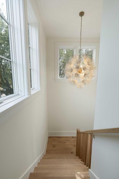 Spacious, unfurnished interior of a new home in , Charleston (Image 25).