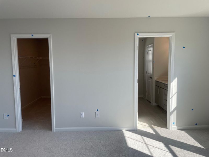 walk in closet and en-suite bath walk in closet and en-suite bath