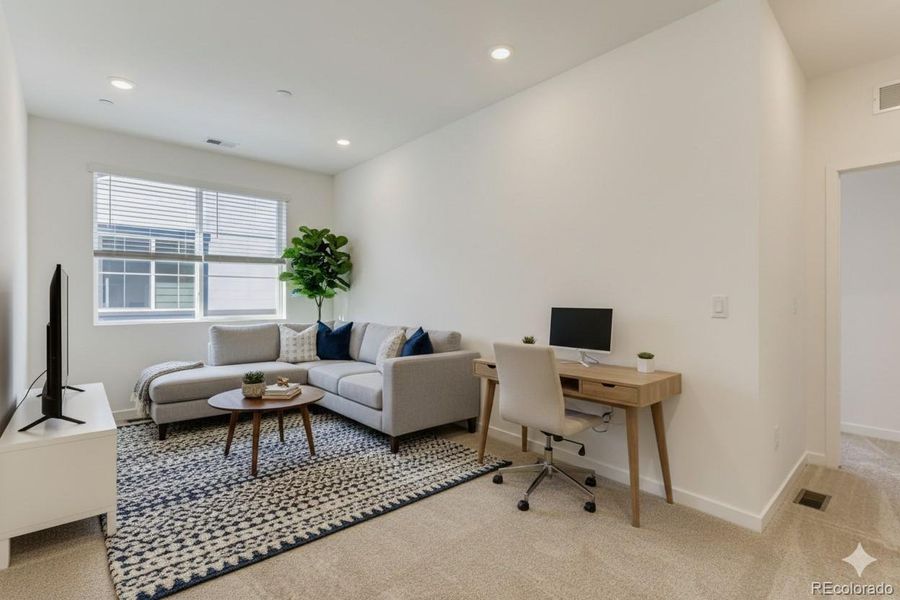 loft virtually staged