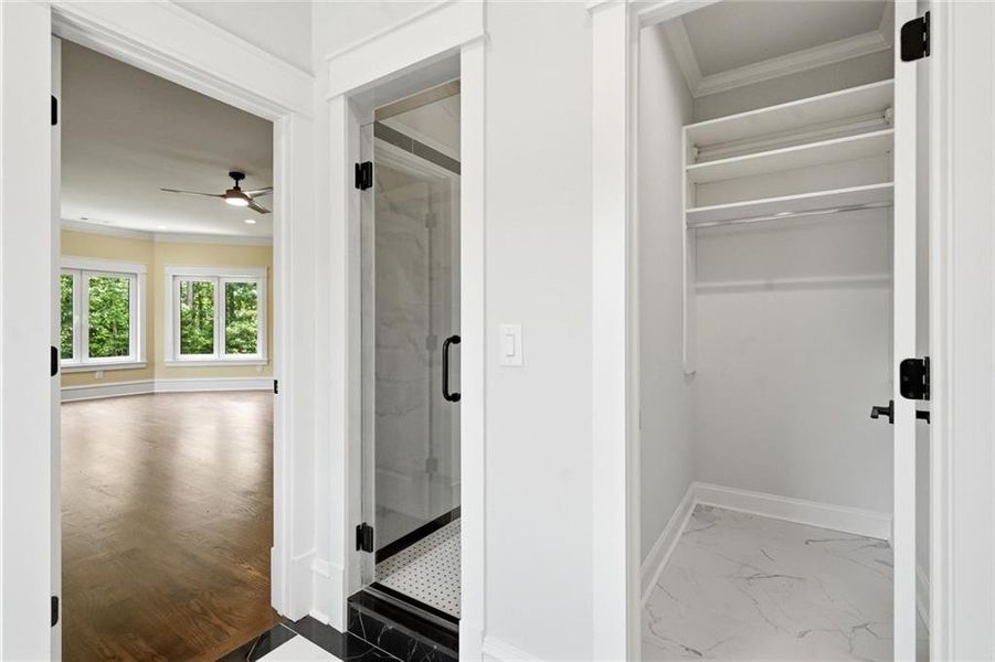 Spacious, unfurnished interior of a new home in , Roswell (Image 52).