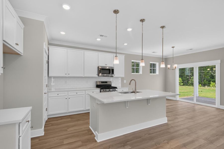 Furnished interior view inside a new home in Highland Bluff, Aiken (Image 6).