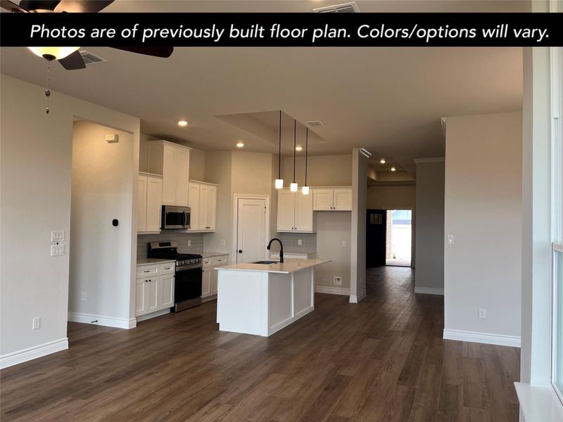 Furnished interior view inside a new home in Lexington Heights, Willis (Image 5). Furnished interior view inside a new home in Lexington Heights, Willis (Image 5).