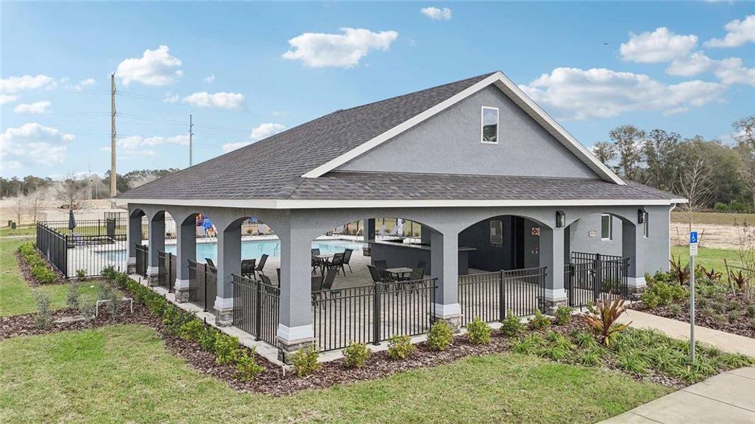 Community amenities in Emerson Pointe, Ocala (Image 31).