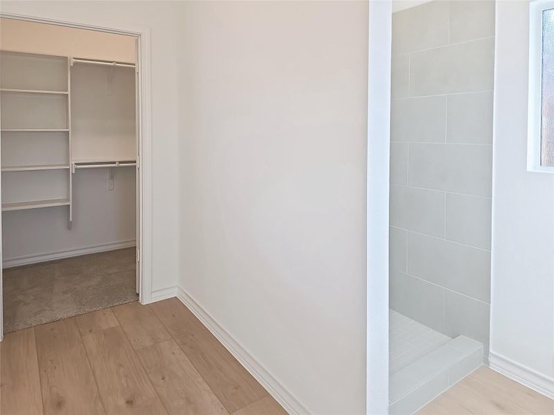 Spacious, unfurnished interior of a new home in Lively Ranch: Brookstone Collection, Georgetown (Image 15). Spacious, unfurnished interior of a new home in Lively Ranch: Brookstone Collection, Georgetown (Image 15).