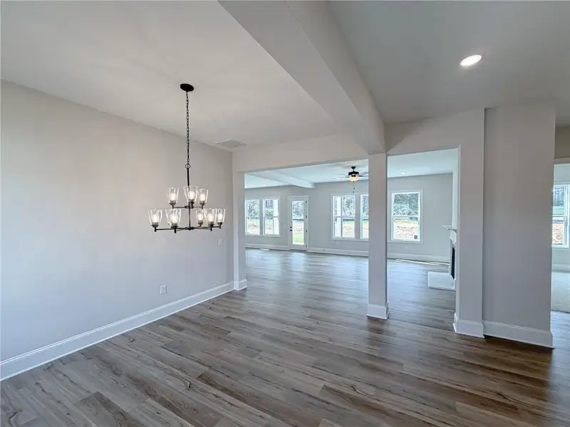 Spacious, unfurnished interior of a new home in Ashbury Commons, Powder Springs (Image 4).