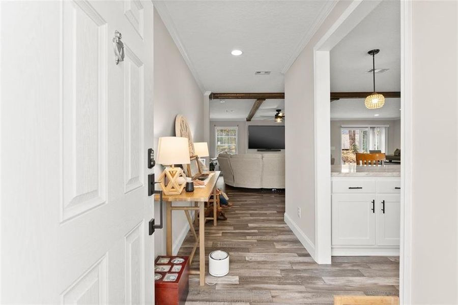 Furnished interior view inside a new home in , Alto (Image 16).