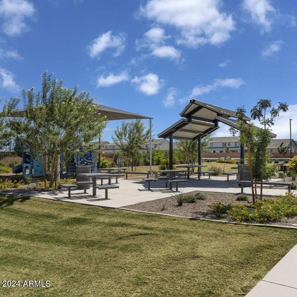KBPHX_SonrisaAmenities-CommunityPark_966