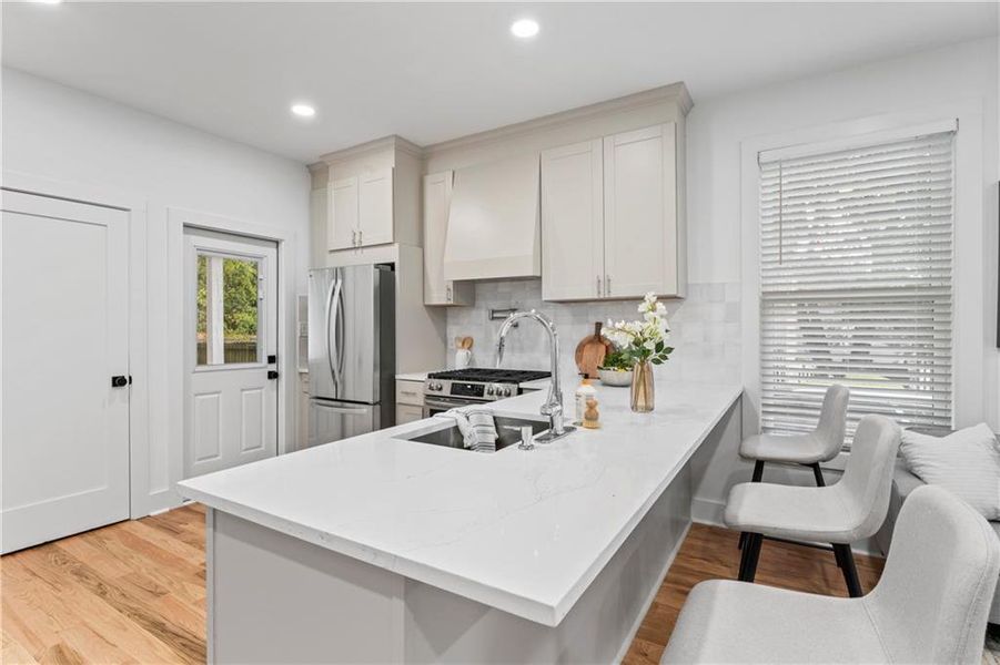 Furnished interior view inside a new home in , Atlanta (Image 4). Furnished interior view inside a new home in , Atlanta (Image 4).