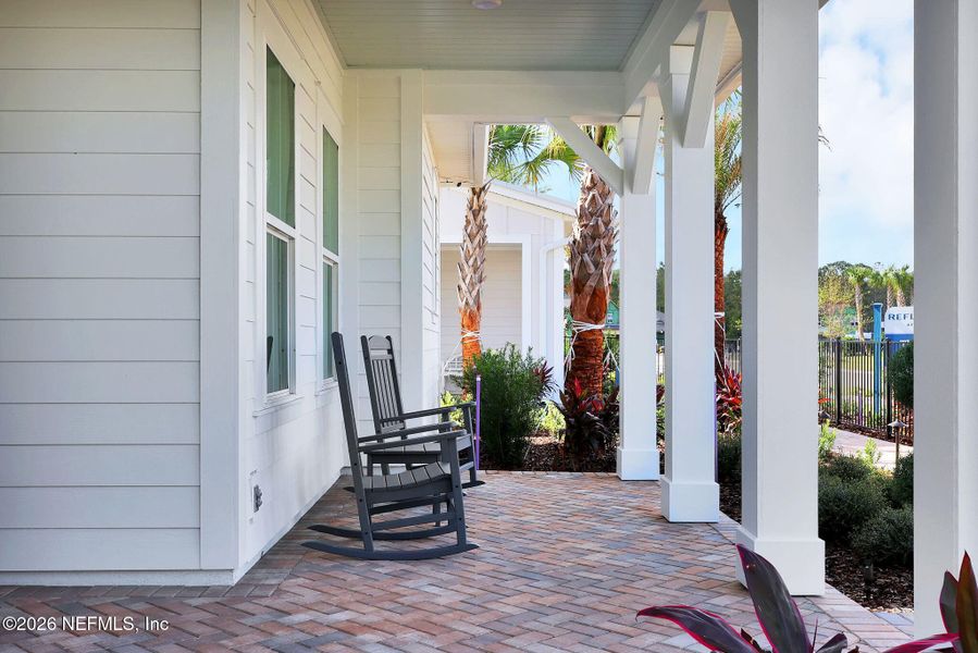Exterior details and patio area of a home in , Ponte Vedra (Image 30).