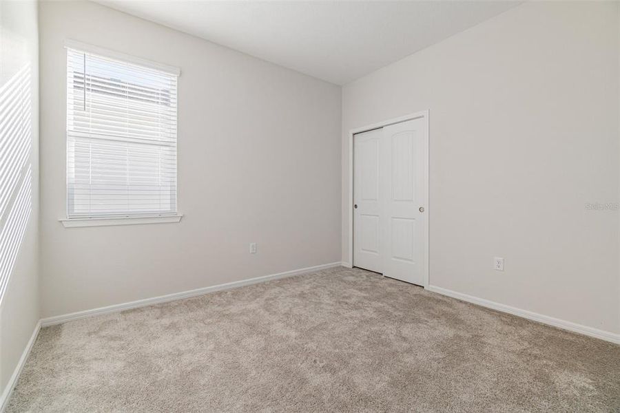 Spacious, unfurnished interior of a new home in , Clermont (Image 20).